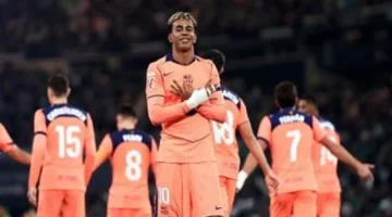 برشلونة يعزز صدارته في الدوري الإسباني بفوز 5 1 على ريال بيتيس 1